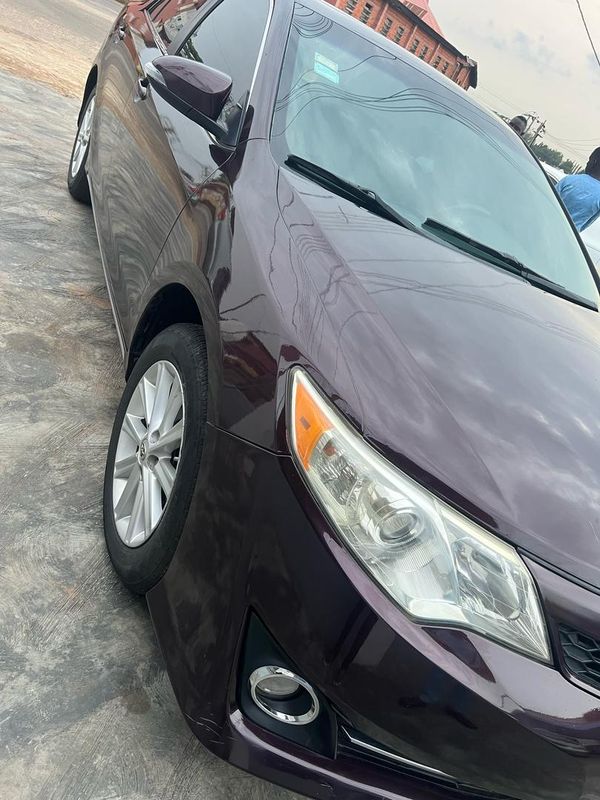 Main image of 2014 Toyota Camry XLE